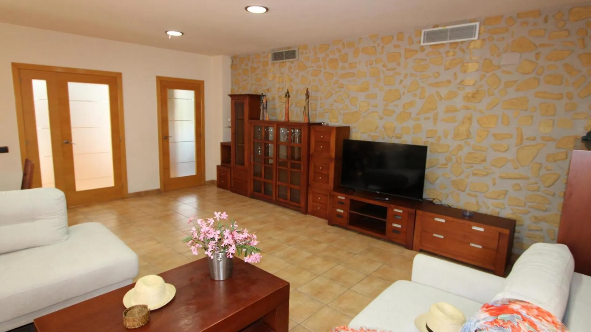 Casa Con Piscina Privada, Cerca Del Mar, Wifi Gratis, A/A Opcional, Mascotas Bienvenidas - Es-184-59 Deltebre Spain