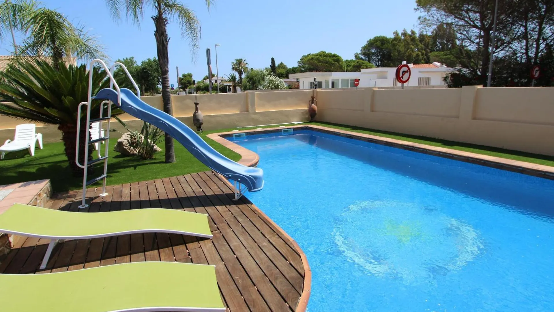 Holiday home Casa Con Piscina Privada, Cerca Del Mar, Wifi Gratis, A/A Opcional, Mascotas Bienvenidas - Es-184-59 Deltebre